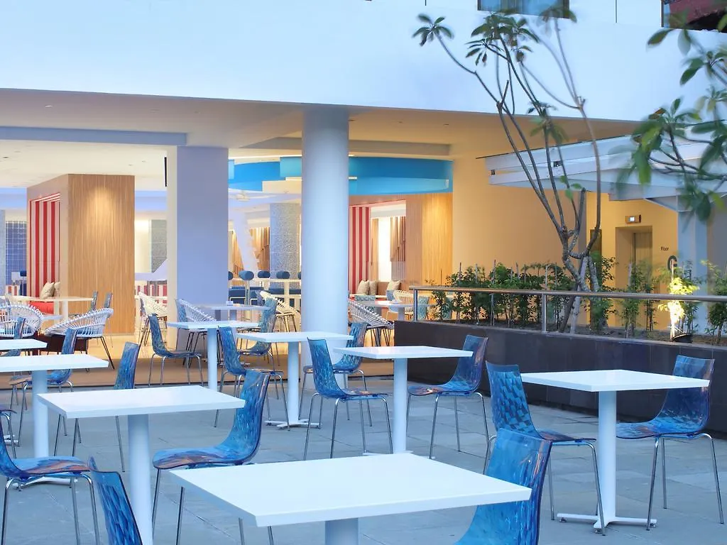 Holiday Inn Express Baruna By Ihg Kuta Lombok Indonezja