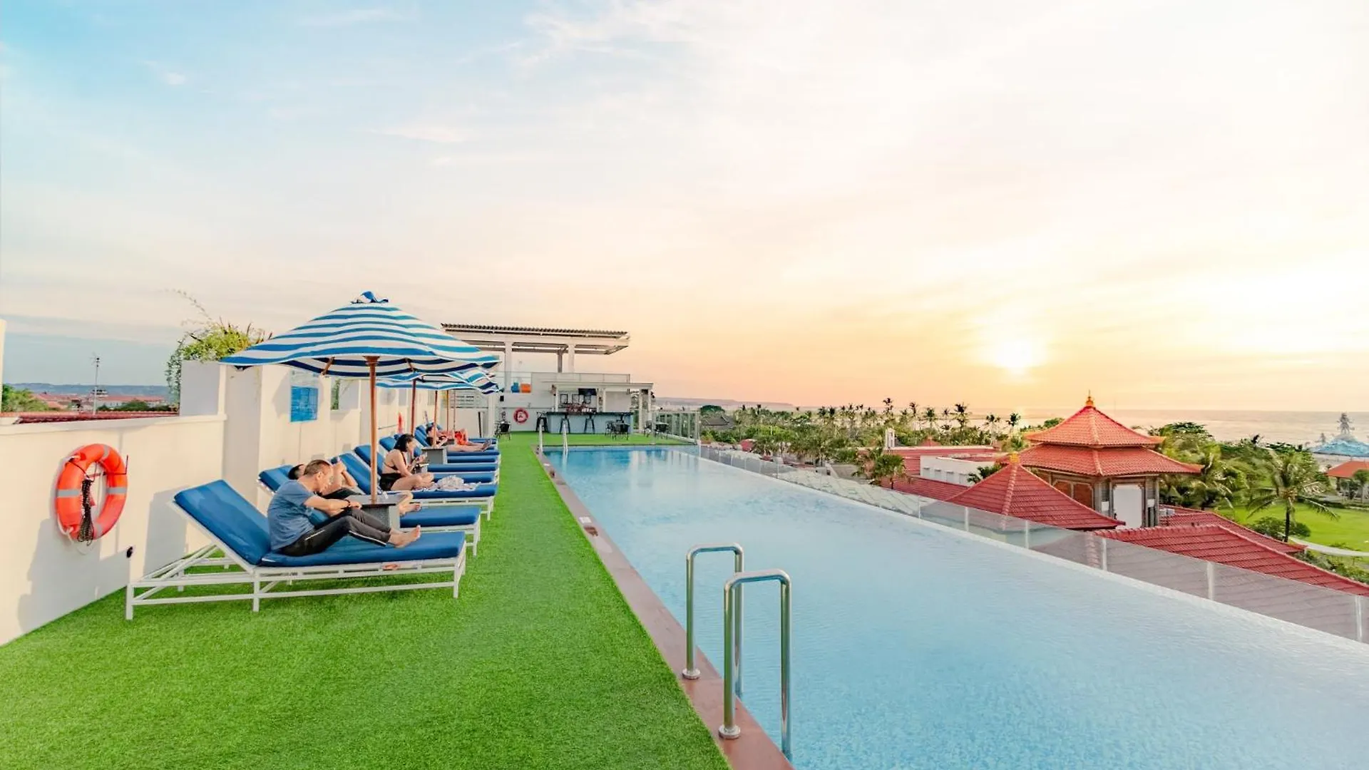 **** Resort Holiday Inn Express Baruna By Ihg Kuta Lombok Indonesia