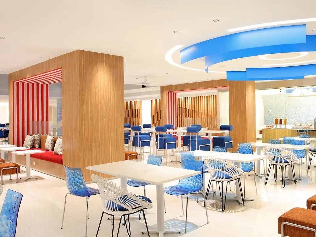 Holiday Inn Express Baruna By Ihg Kuta Lombok 4*,